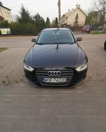 Audi A4 cena 39000 przebieg: 281000, rok produkcji 2012 z Kobyłka małe 277